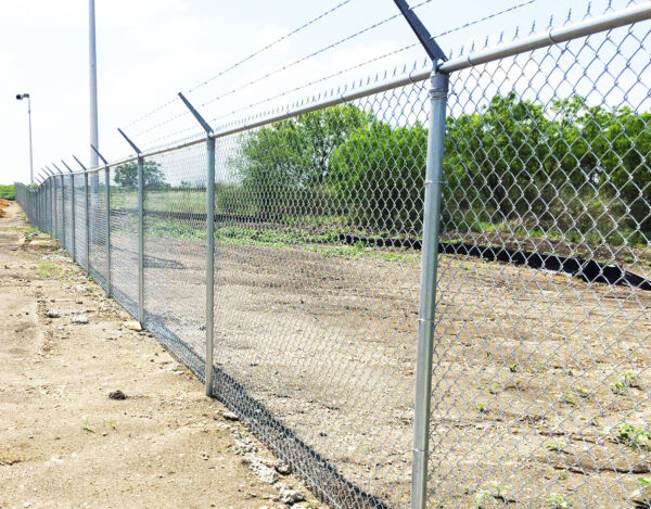 500ft Long Premium Galvanized Chain Link Fence(G500) - Image 2